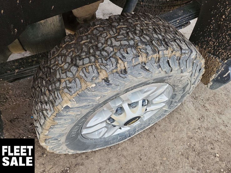 2021-chevrolet-silverado-2500hd-image-31