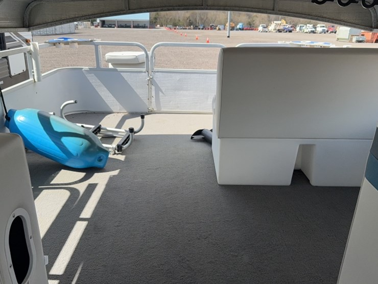#4005-•-1984-20'-pontoon-boat-image-15