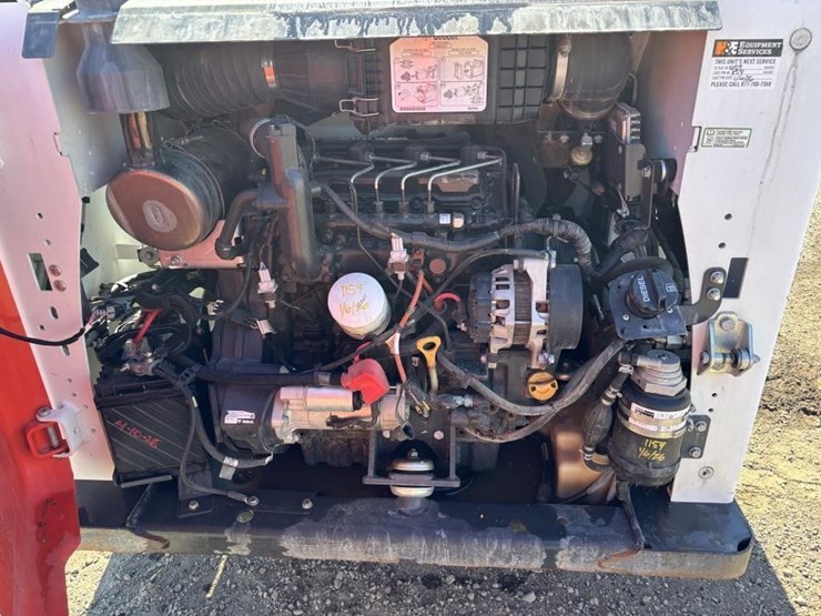 2020-bobcat-s550-image-32