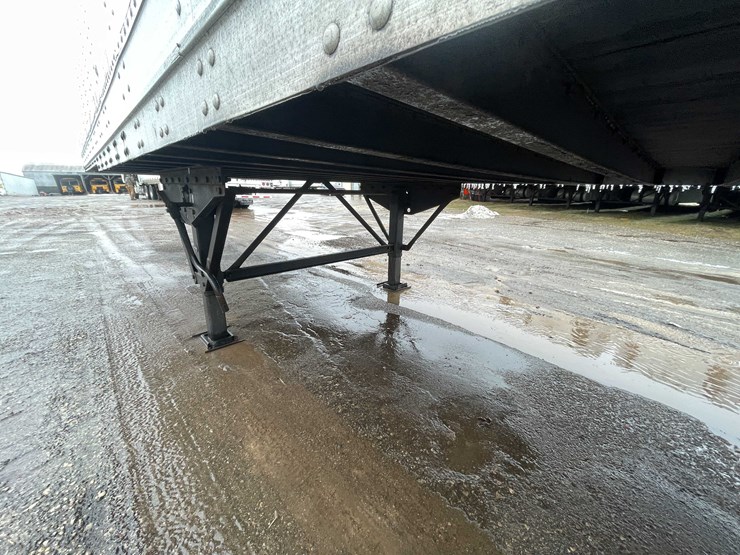 #260-•-2017-stoughton-semi-trailer-(denmark,-wi)-image-10