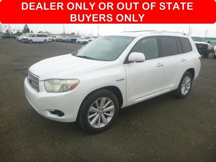 2008-toyota-highlander-image-1