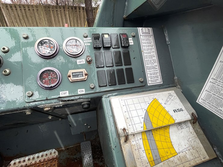 #2544-•-gehl-r56-xr42-telehandler-(columbia-heights,-mn)-image-7