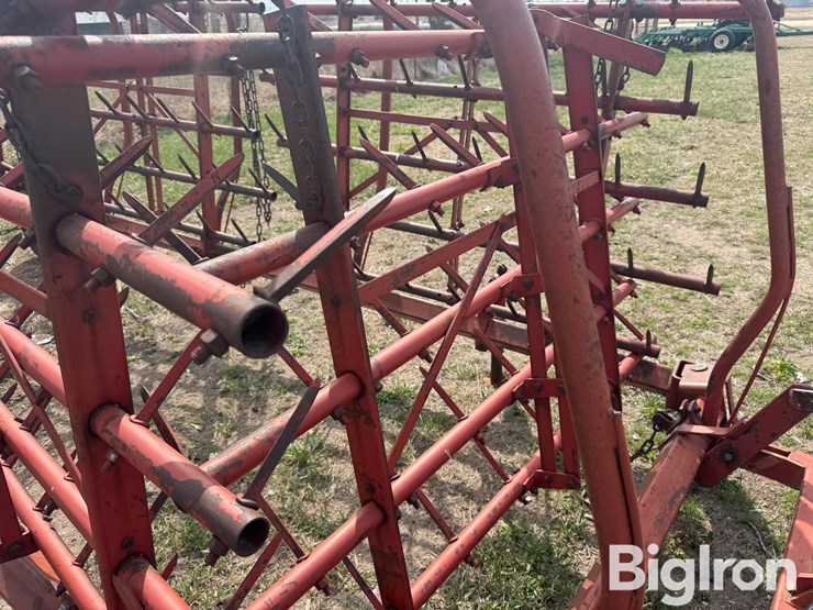 international-310-image-14