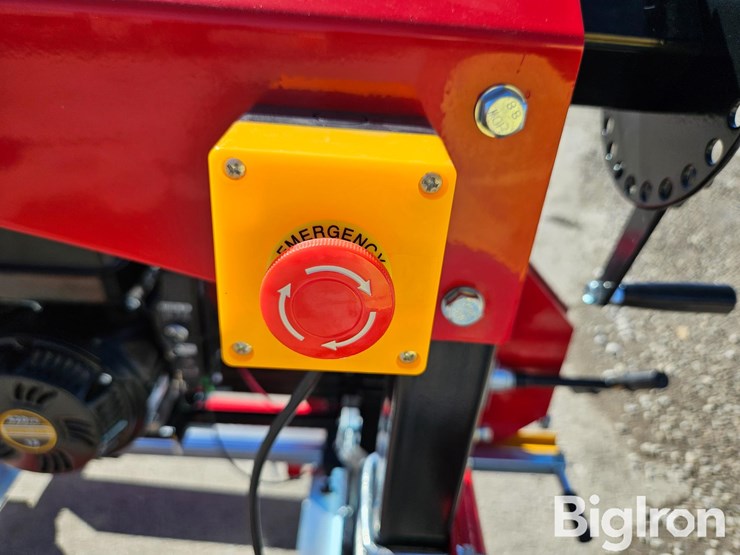 2025-massey-ferguson-730-image-16