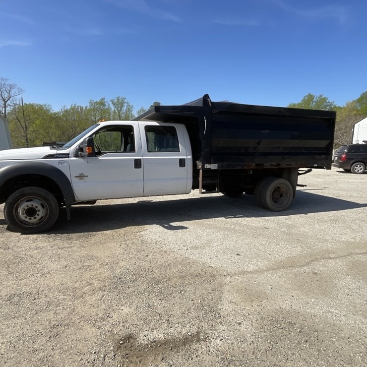 2013 FORD F550