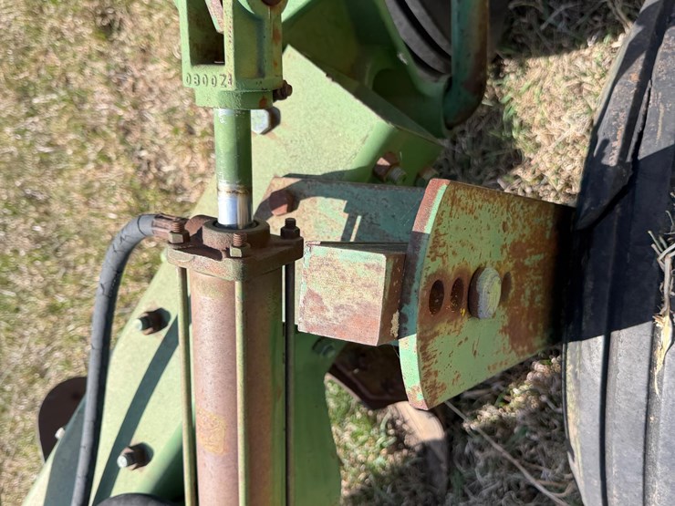 john-deere-1450-image-9