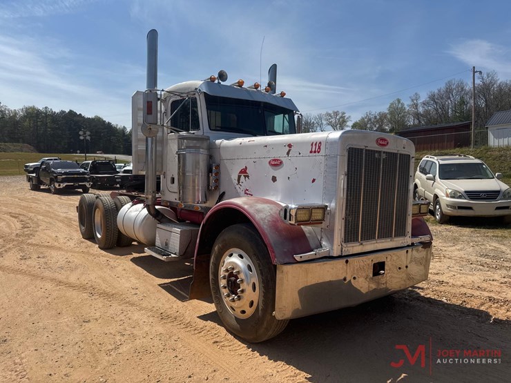 1987-peterbilt-377-image-1