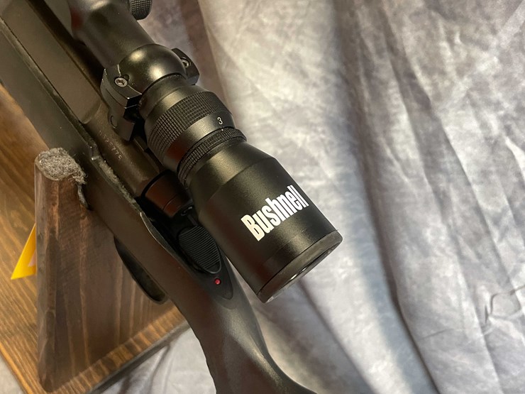 #10143-•-savage-arms-axis-,-30-06-sprg-bolt-action-rifle,-sn:-h625778-image-14