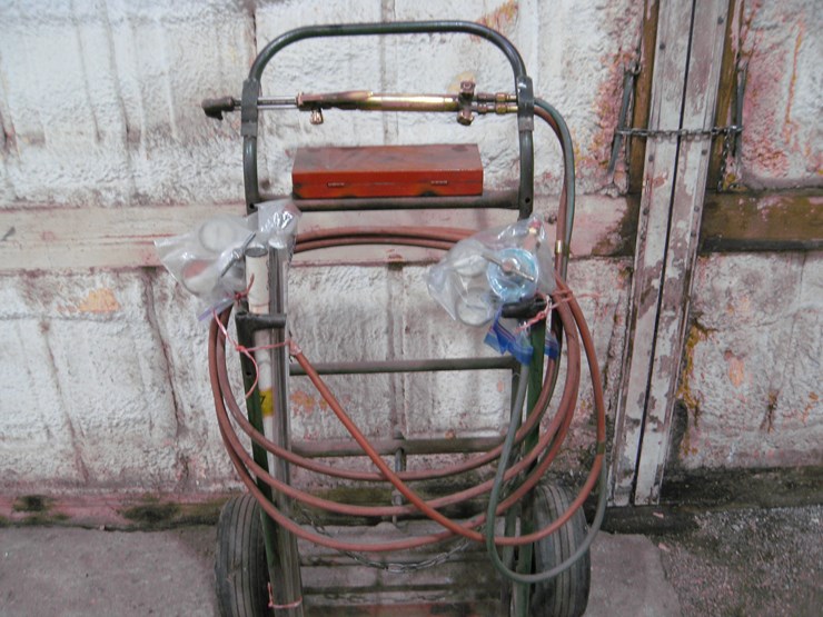 seller-#13.--acetylene-torch-and-stand-w/-brass-rods,-welding-rods-image-1