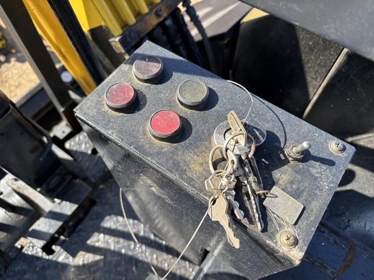 komatsu-pc28uu-image-26