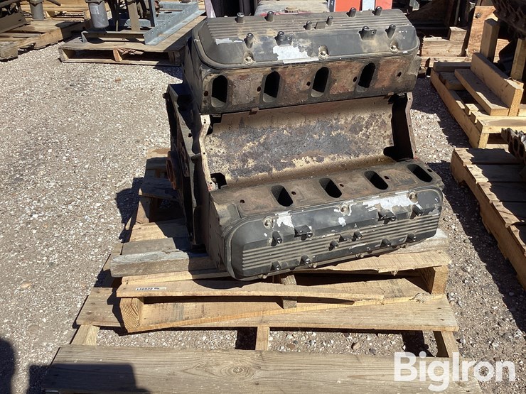 chevrolet-496-image-8