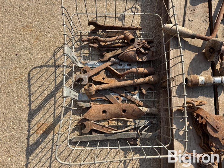 antique-tools-image-17