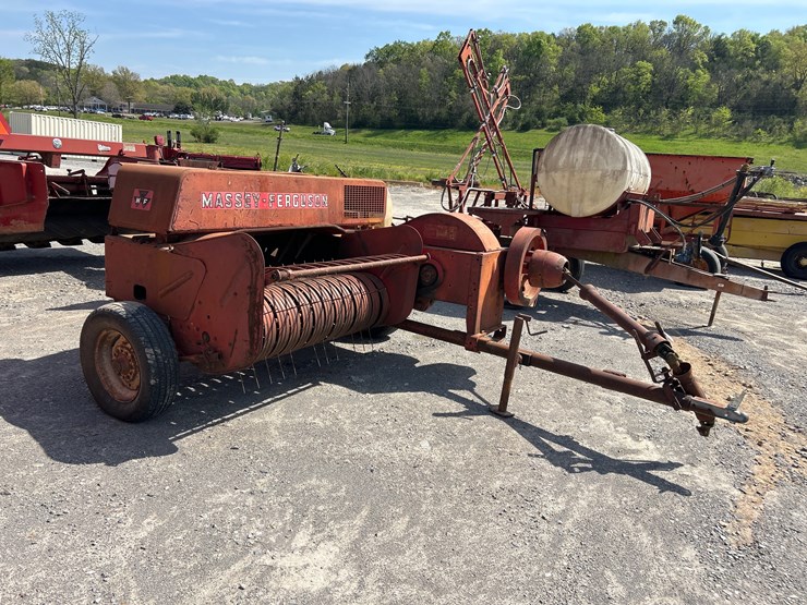 massey-ferguson-10-image-1