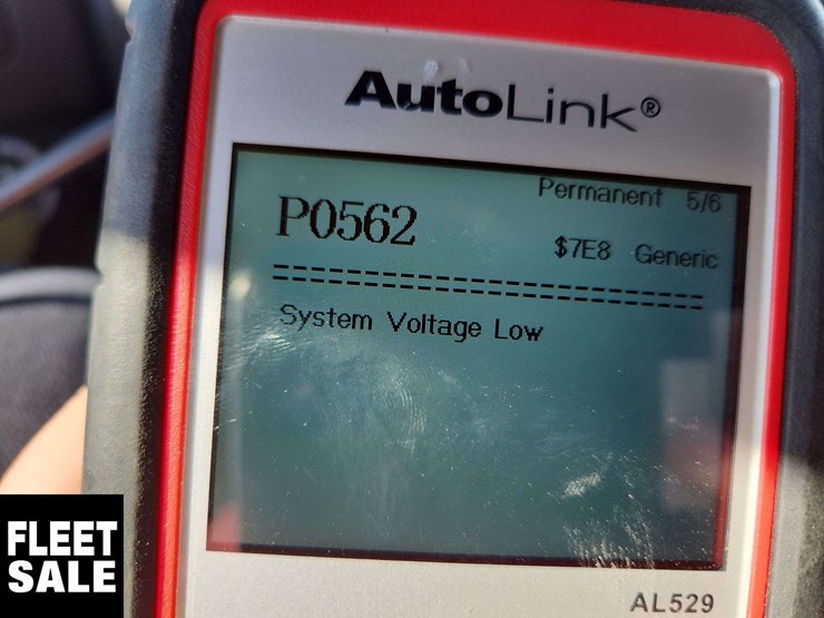 2019-ram-1500-classic-image-31