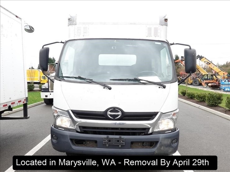 2018-hino-195-image-16