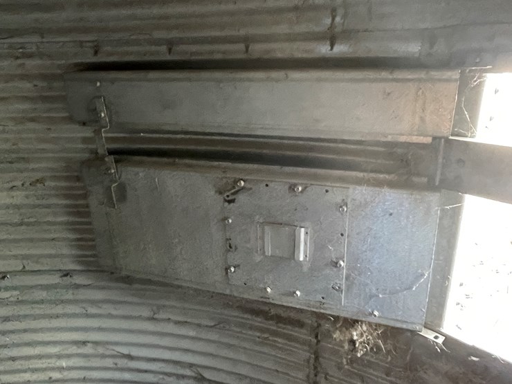 #104-•-stormor-grain-bin-(scandia,-mn)-image-17