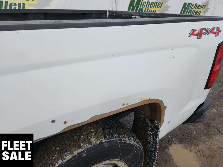 2014-chevrolet-silverado-1500-image-45