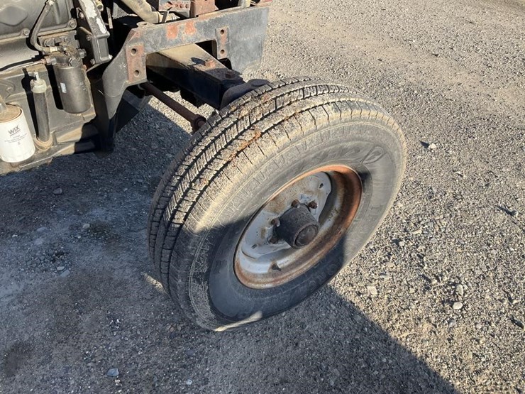 case-ih-385-image-17