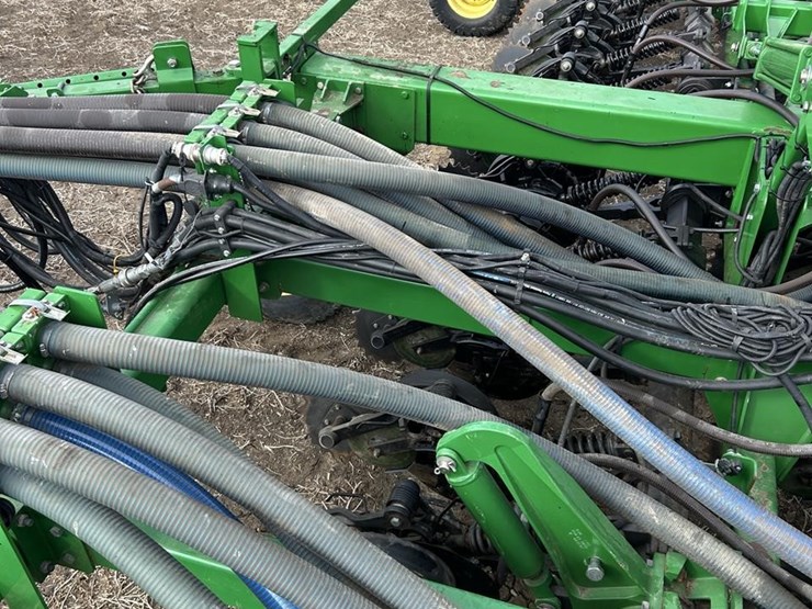 2014-john-deere-1895-image-62