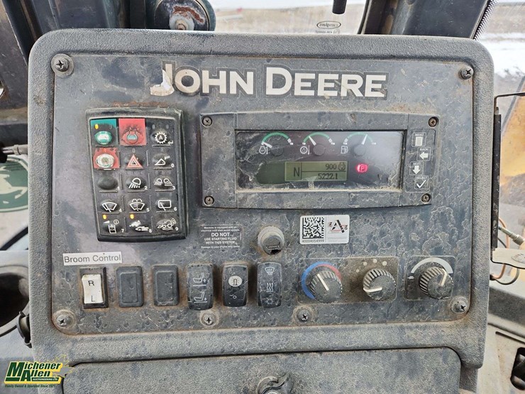 deere-310sk-image-7