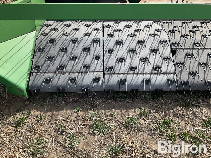 john-deere-212-image-11