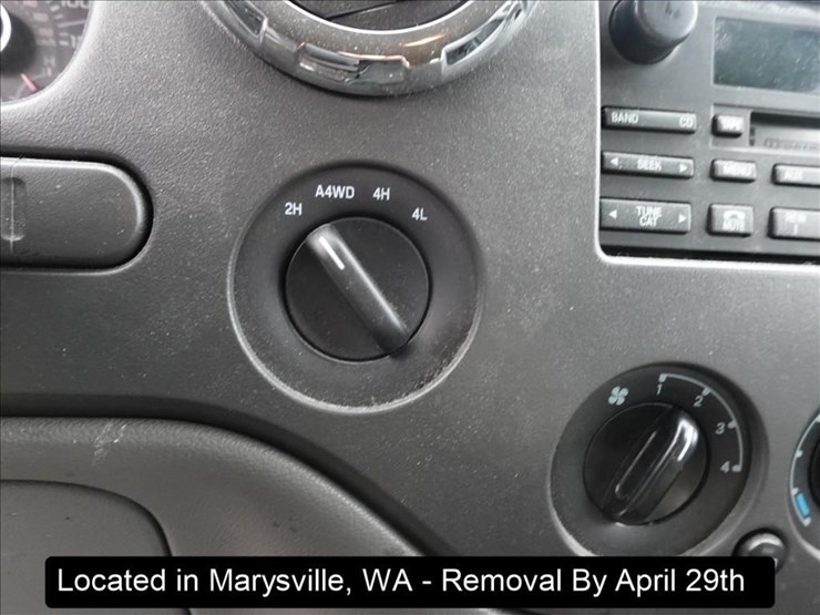 2005-ford-expedition-xlt-image-9