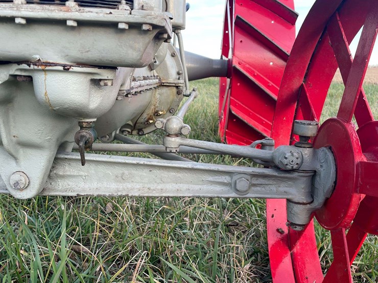 1917-experimental-fordson-tractor-(oldest-fordson-tractor-in-the-world)-image-61
