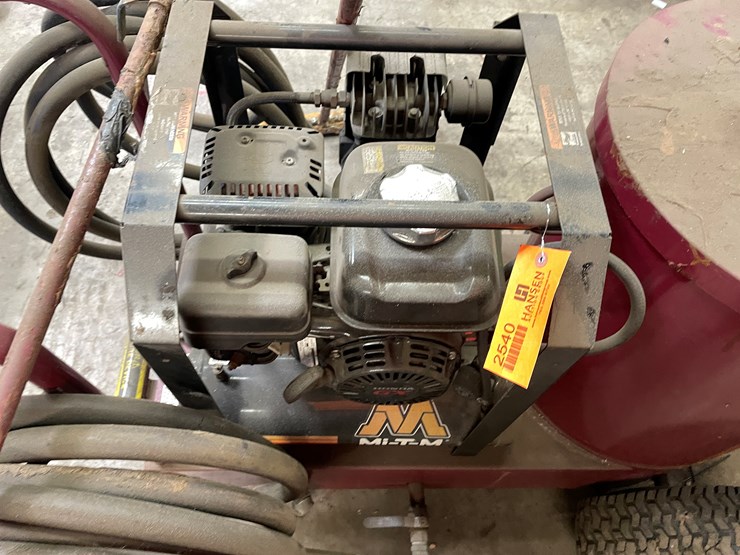 #2540-•-hennes-johnson-hj1804-power-roller-(columbia-heights,-mn)-image-10