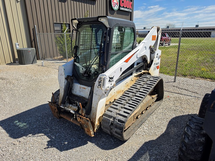 2019-bobcat-t770-image-1