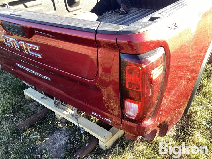 gmc-sierra-2500-image-15