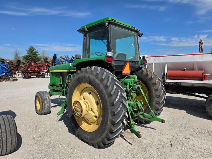 1992-john-deere-4760-image-10