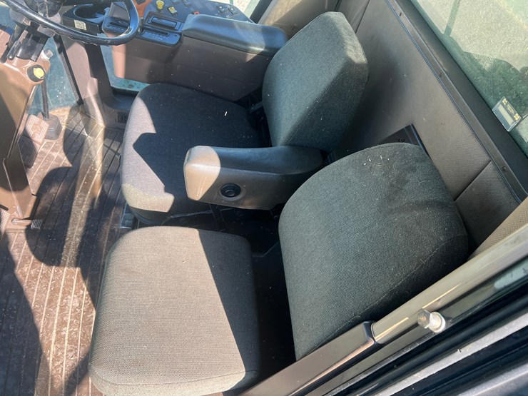 1992-john-deere-9600-image-6