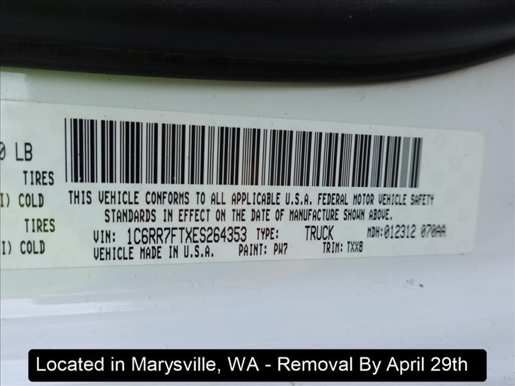 2014-dodge-1500-image-10