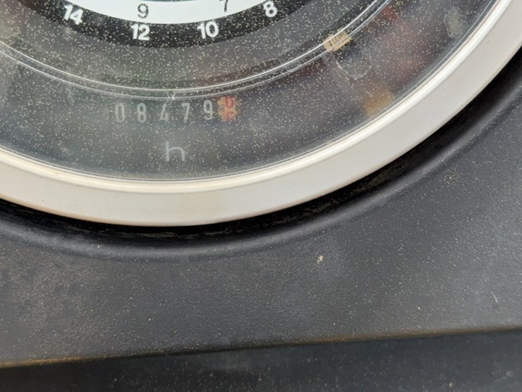 john-deere-2440-image-19