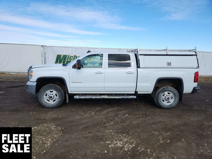 2016-gmc-sierra-2500hd-image-22