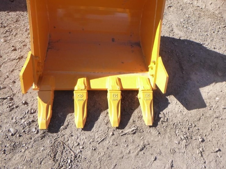 caterpillar-305-image-6