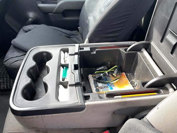 #2502-•-2014-gmc-sierra-pickup-truck-(has-mn-title)-(columbia-heights,-mn)-image-32