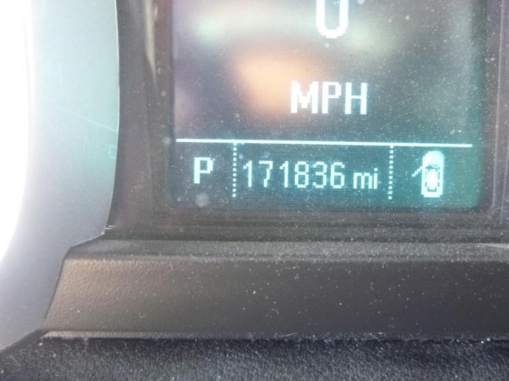 2015-chevrolet-equinox-image-15