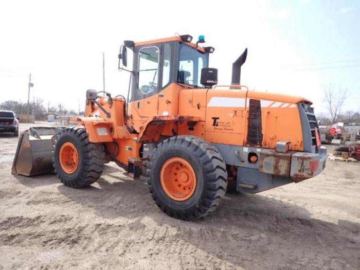 2010-doosan-dl250-image-7