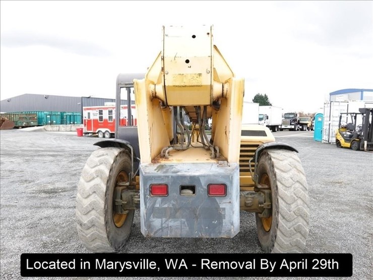 2006-gehl-dl10h44-image-20