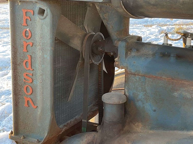 1935-fordson-image-33