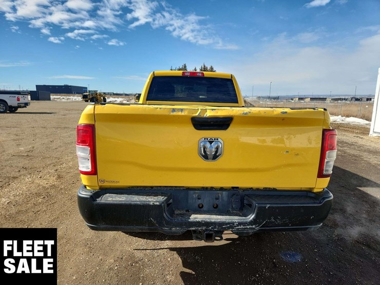 2019-dodge-2500-image-8