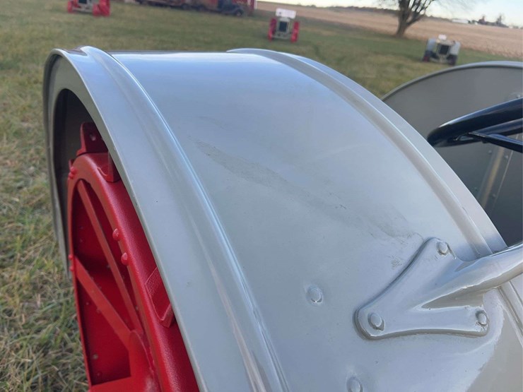 1926-fordson-tractor-image-33