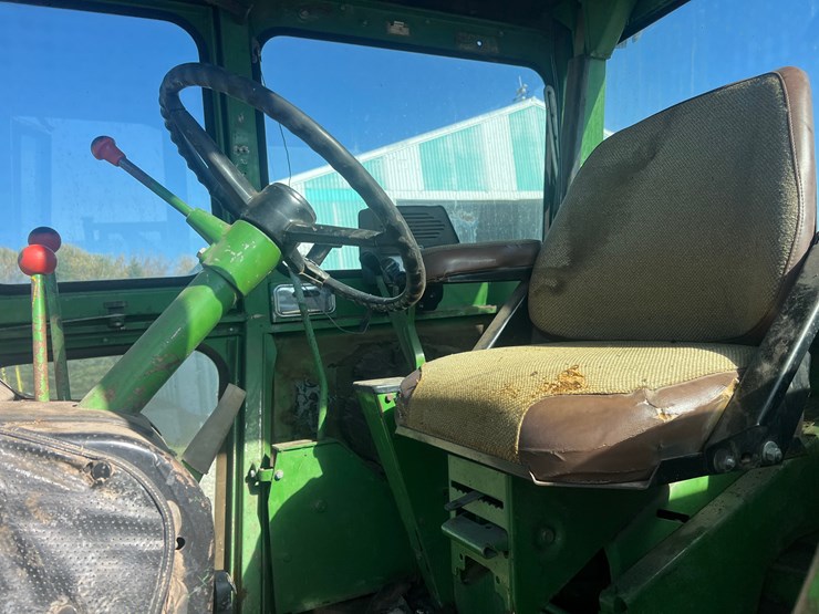 john-deere-7520-image-5