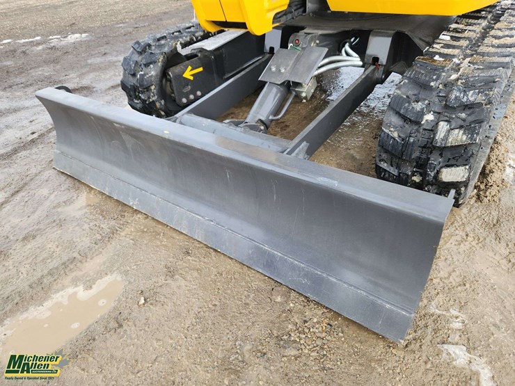 2025-xcmg-xe35u-image-13