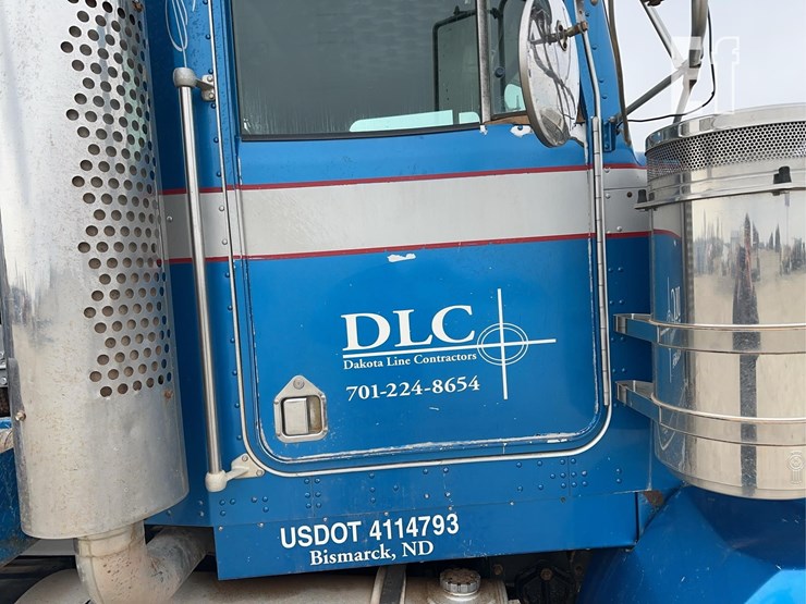 1998-kenworth-t800-image-26