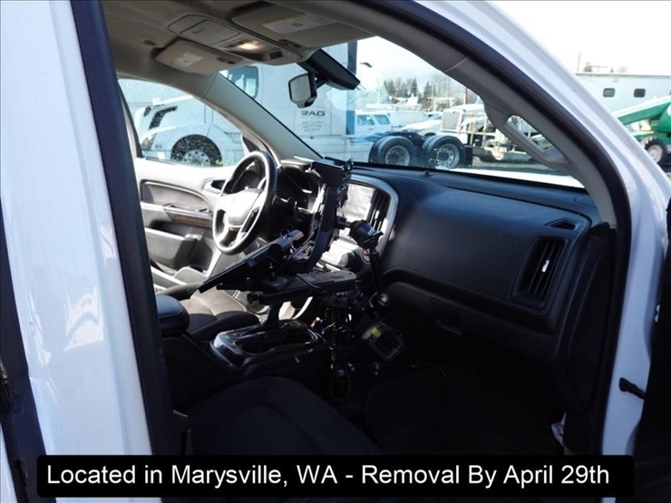 2016-gmc-canyon-image-2