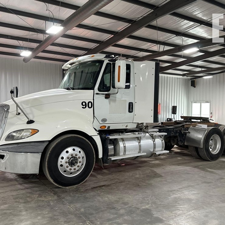 2017 INTERNATIONAL PROSTAR