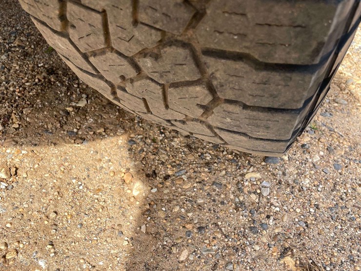 2011-chevrolet-silverado-1500-image-20