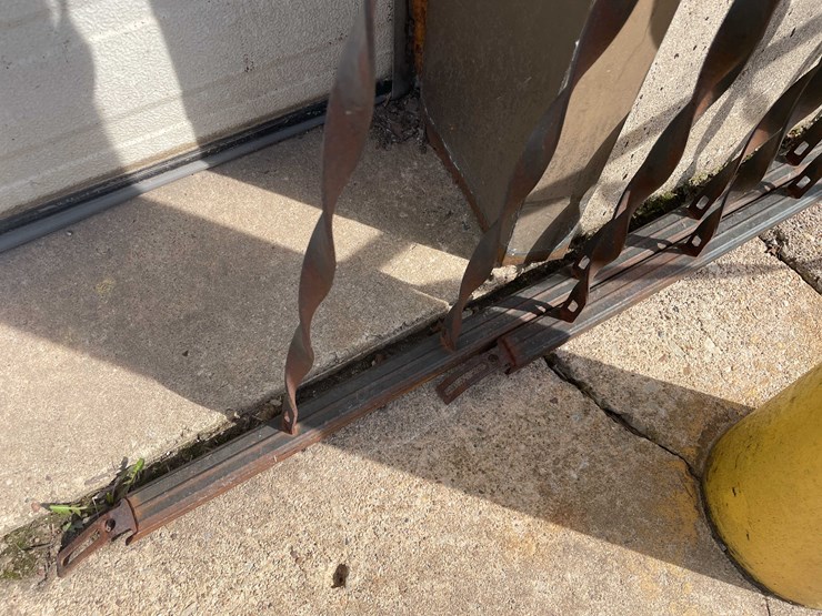 #7019-•-(5)-porch-hand-railings-(o3)-image-13